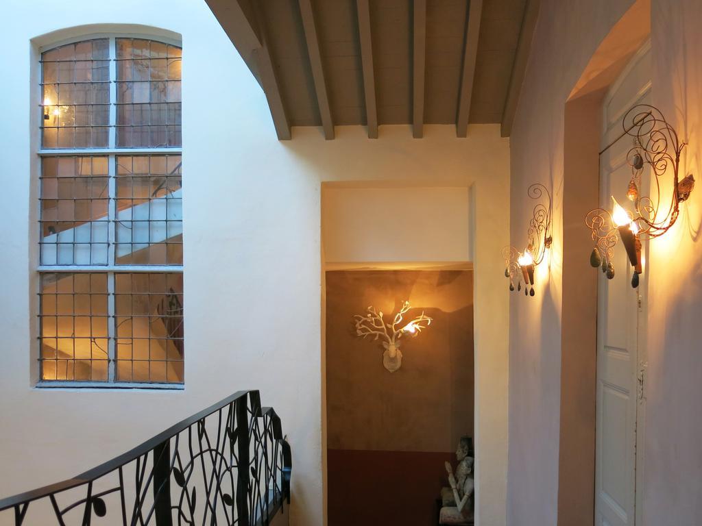 La Maison Sur La Sorgue - Esprit De France Л'Иль-сюр-ла-Сорг Экстерьер фото