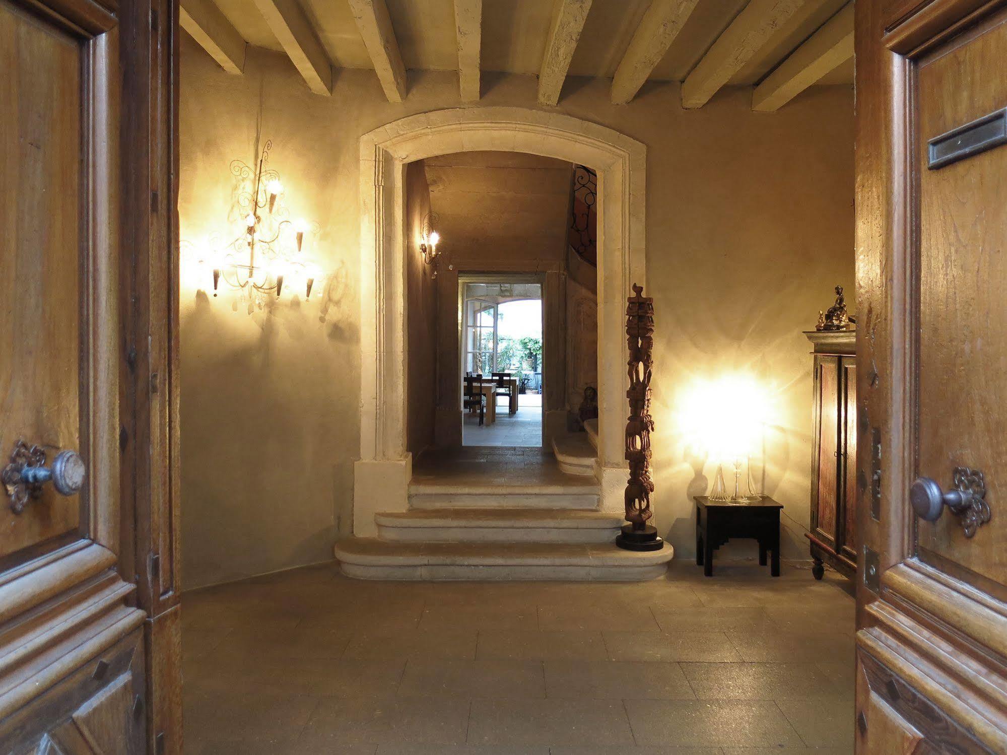 La Maison Sur La Sorgue - Esprit De France Л'Иль-сюр-ла-Сорг Экстерьер фото